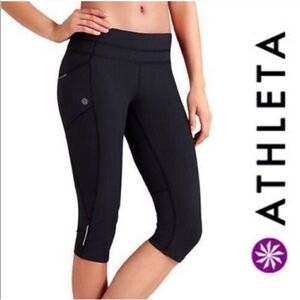 Athleta Black Dobby Be Free Knicker Activewear Bottoms Size Small